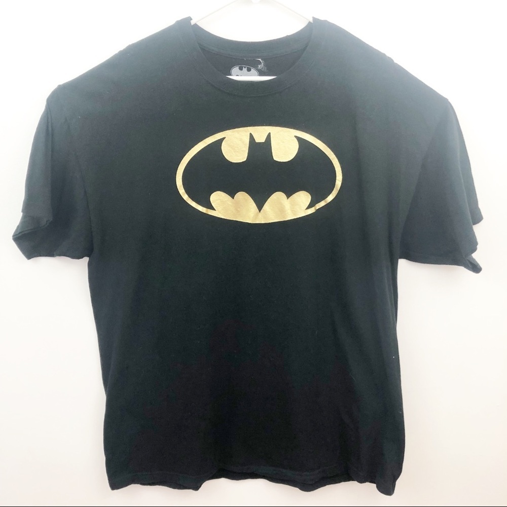 Batman Black And Gold Tee Shirt Size XL‎